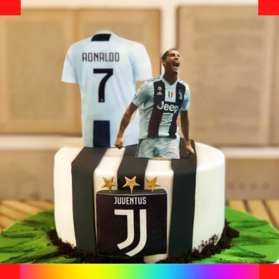 Cristiano Ronaldo buttercream cake