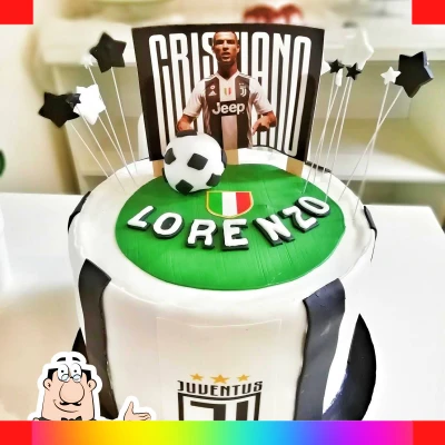 Cristiano Ronaldo fondant cake
