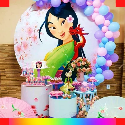 Decoración de Mulan con globos