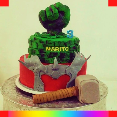 Hulk and Thor cake