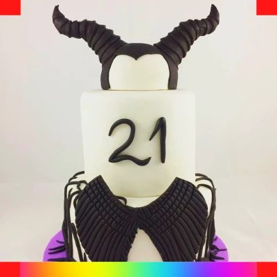 Maleficent fondant cake