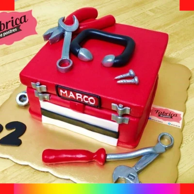 Mechanic toolbox cake