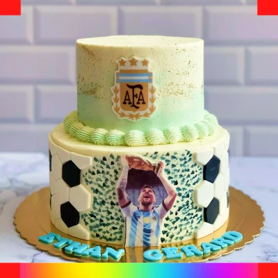 Messi cake for girls