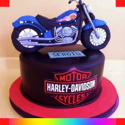 Motorcycle cake for girls
