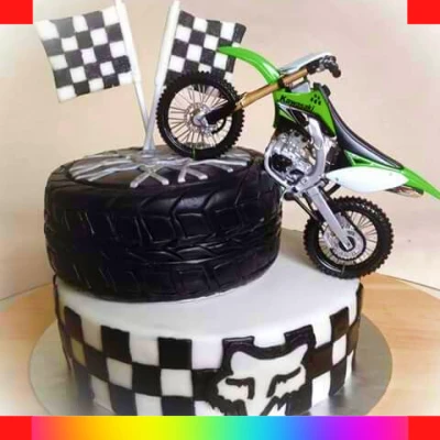 Motorcycle cakes