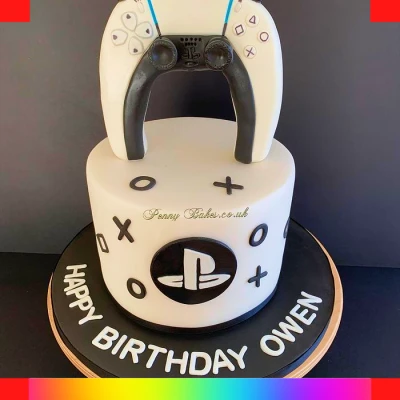 PlayStation 5 cake