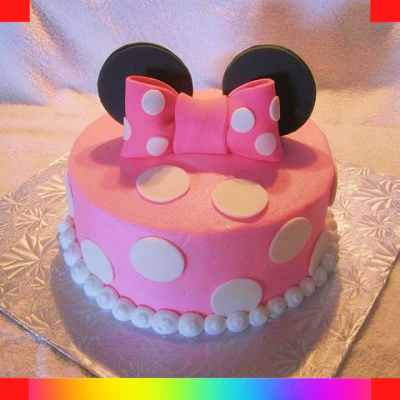 Simple Minnie cake