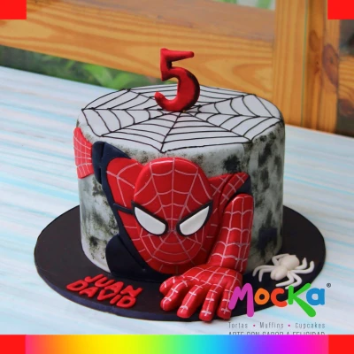 Spiderman cream cake
