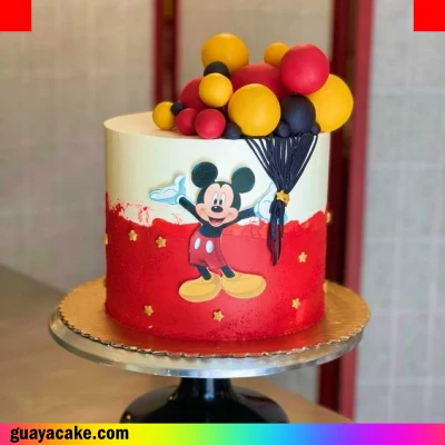 Torta de Mickey Mouse de dos pisos