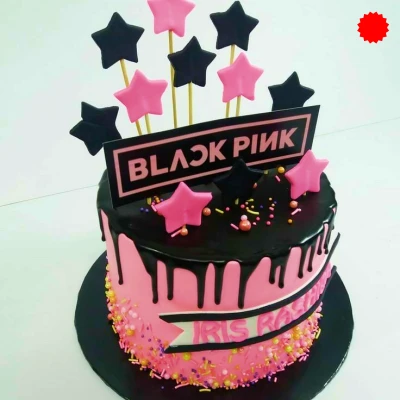 blackpink-inspired cake design